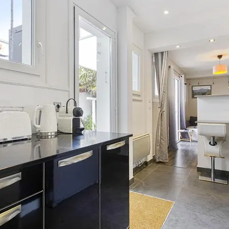 Superb Flat 3 Minutes From The In - Welkeys Apartment